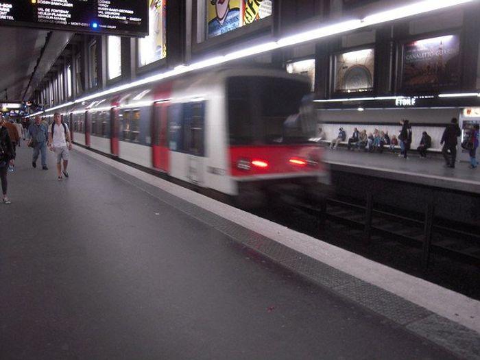 Paris : où capter le mieux dans le RER ?